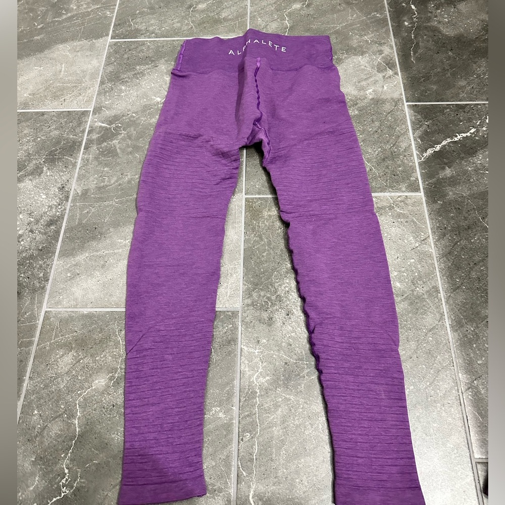 Alphalete Revival - Medium Legging